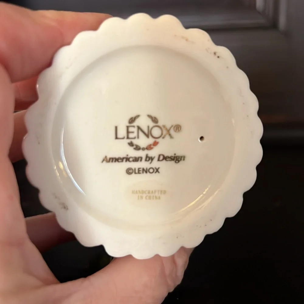 LENOX 2014 ANNUAL 1ST CHRISTMAS TOGETHER ORNAMENT‎ WEDDING CAKE